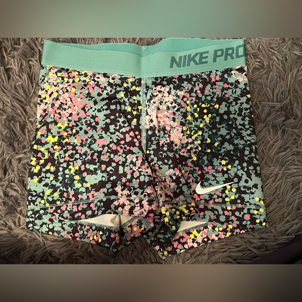 Nike pros